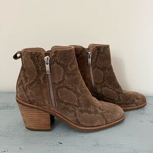 Sofft Canelli Suede Snakeskin Print Side Zip Heel Booties | Size 6.5
